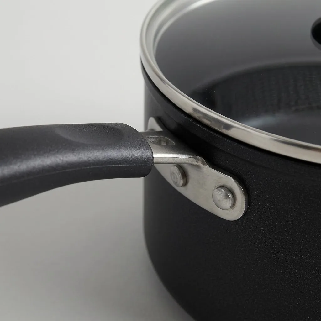 Non-Stick Saucepan with Lid, 2 Qt – detail