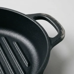 Non-Stick Oval Roasting Pan – detail